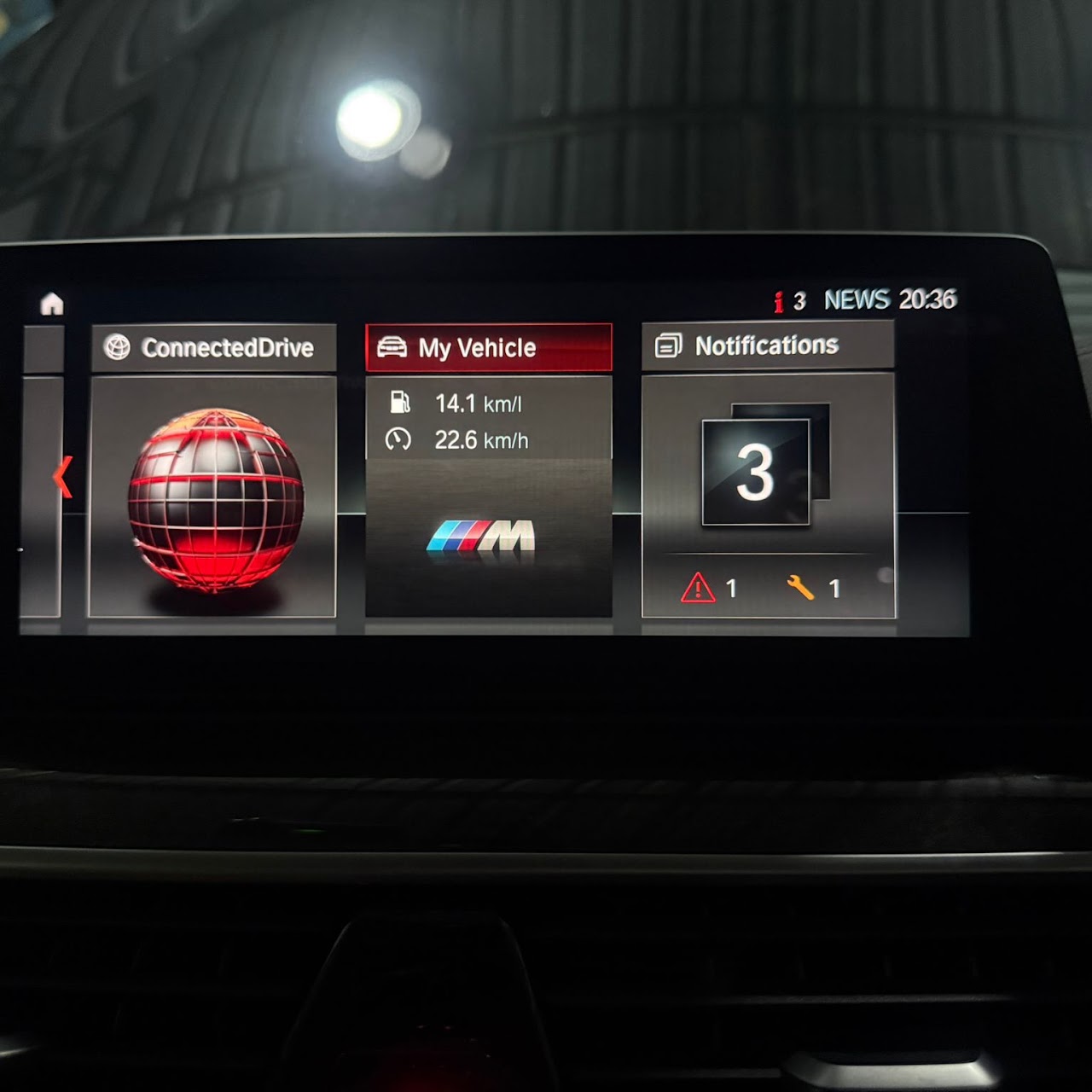 BMW F30 — Custom Connected Drive