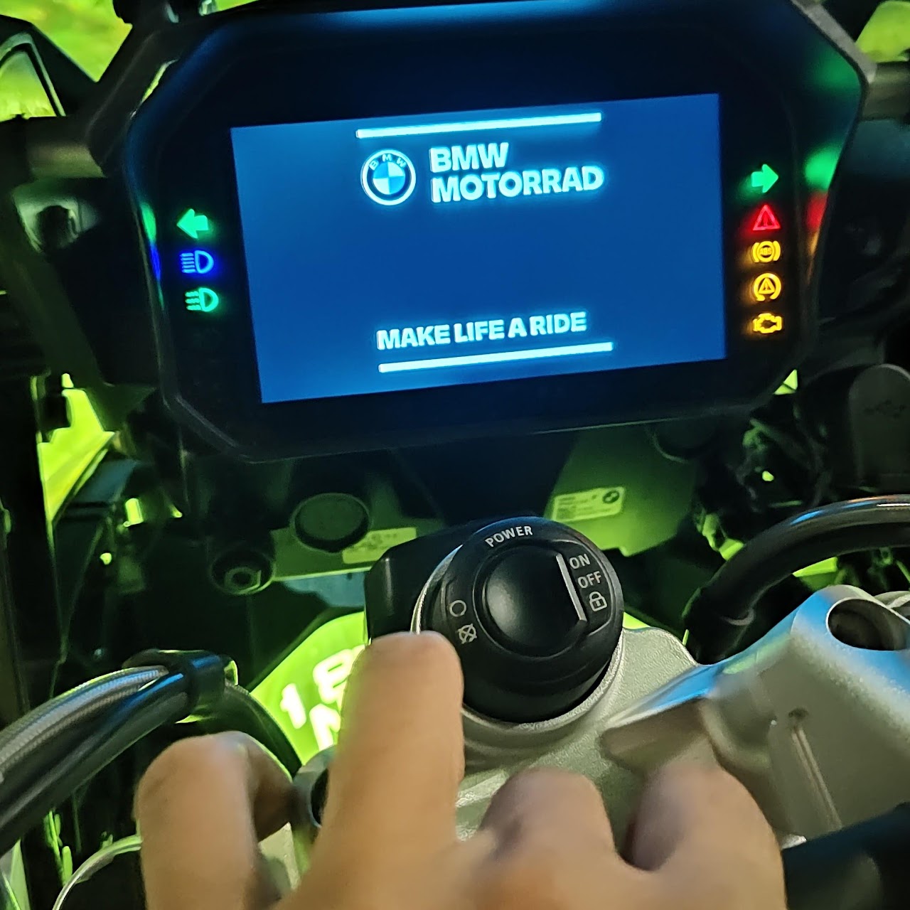 M Startup R1200GS